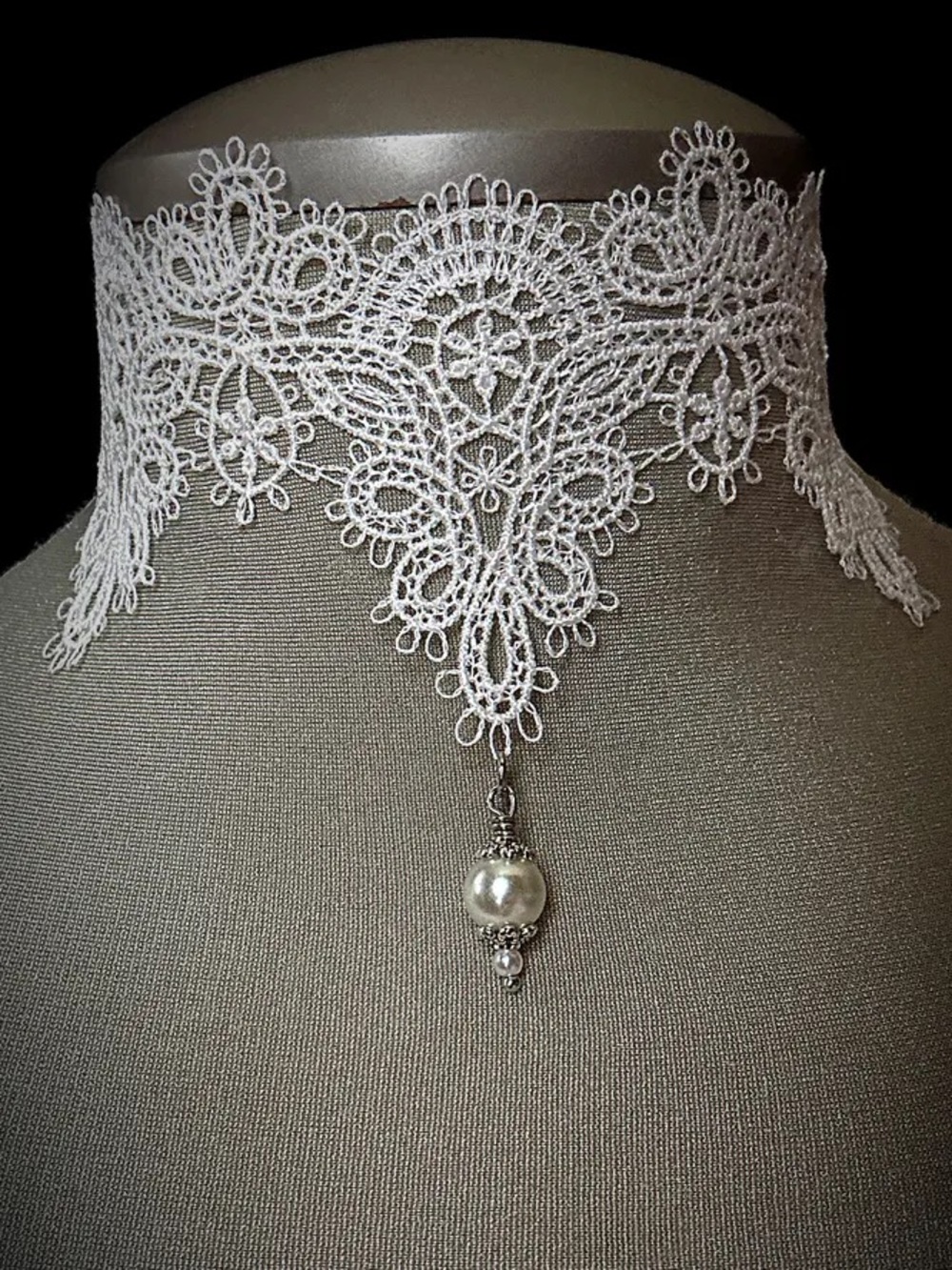 Bridal White Lace Pearl Drop Choker Wedding Necklace